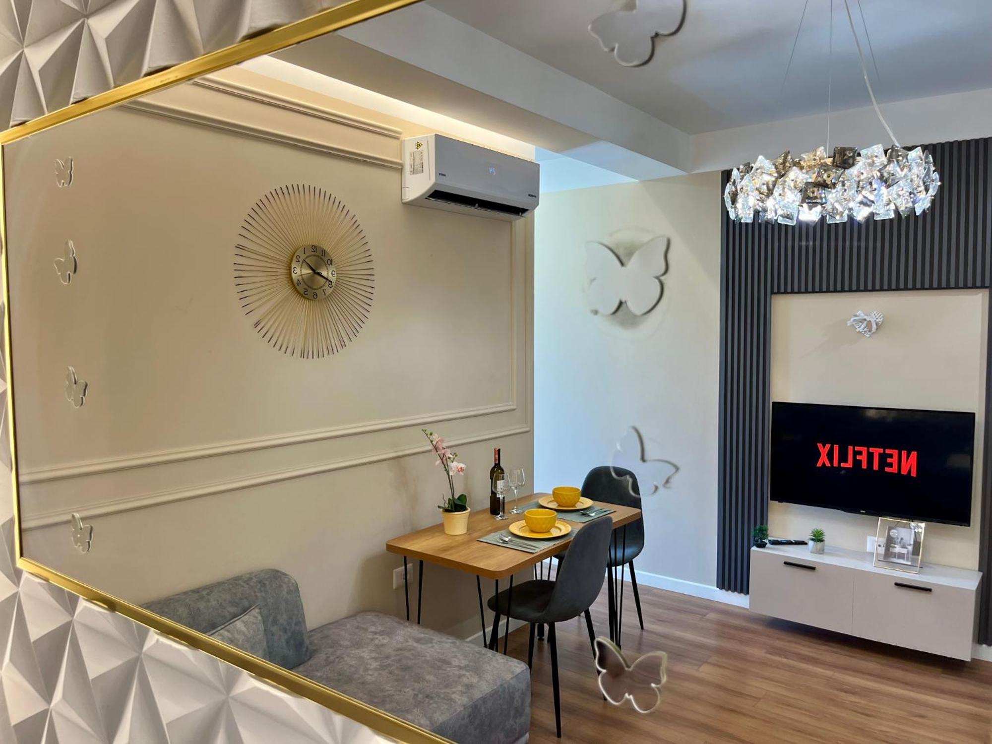 טיראנה City Center Cozy Apartment מראה חיצוני תמונה