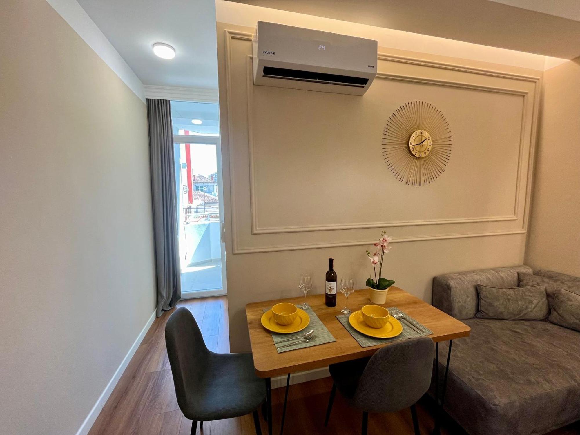טיראנה City Center Cozy Apartment מראה חיצוני תמונה