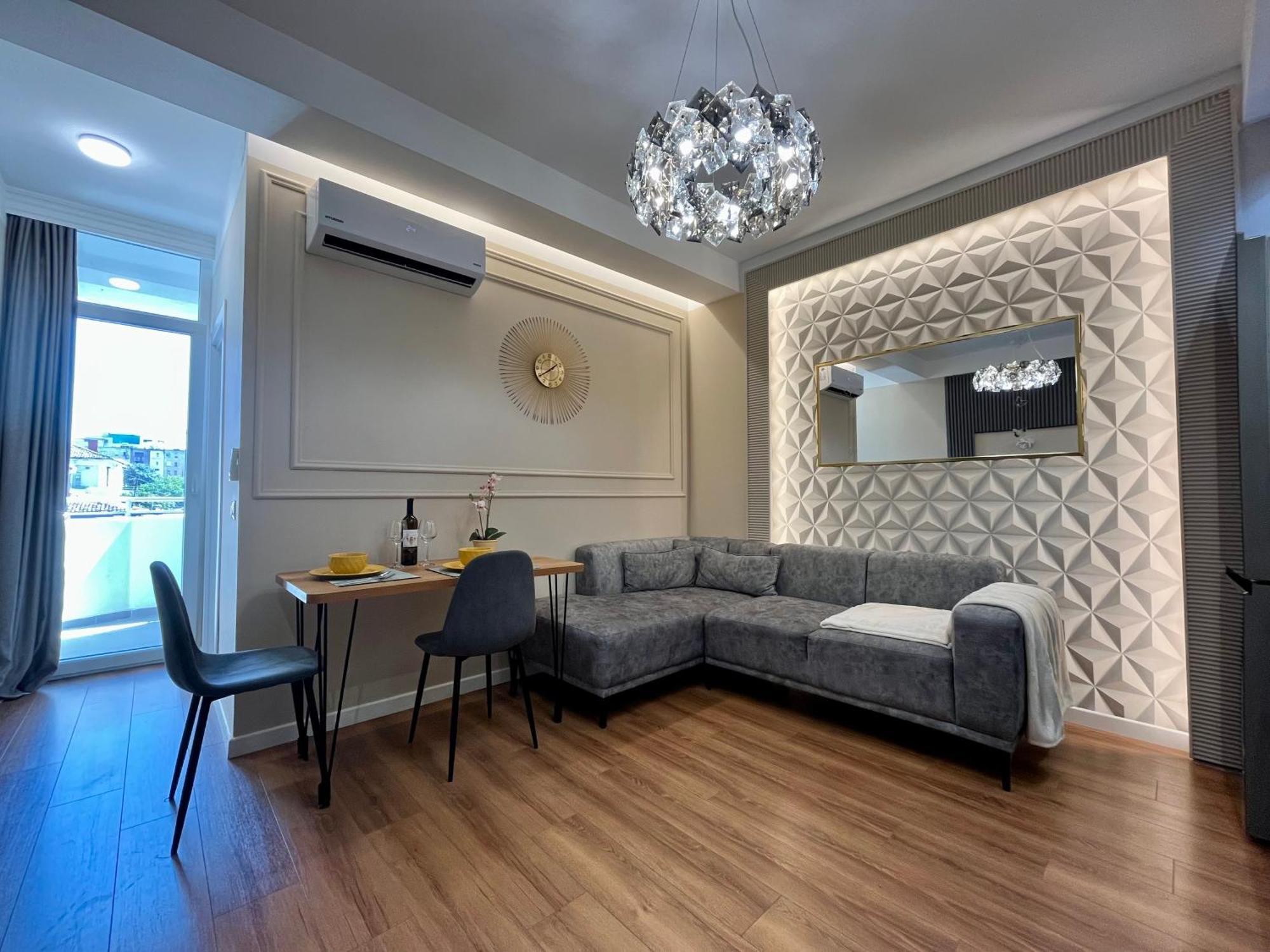 טיראנה City Center Cozy Apartment מראה חיצוני תמונה
