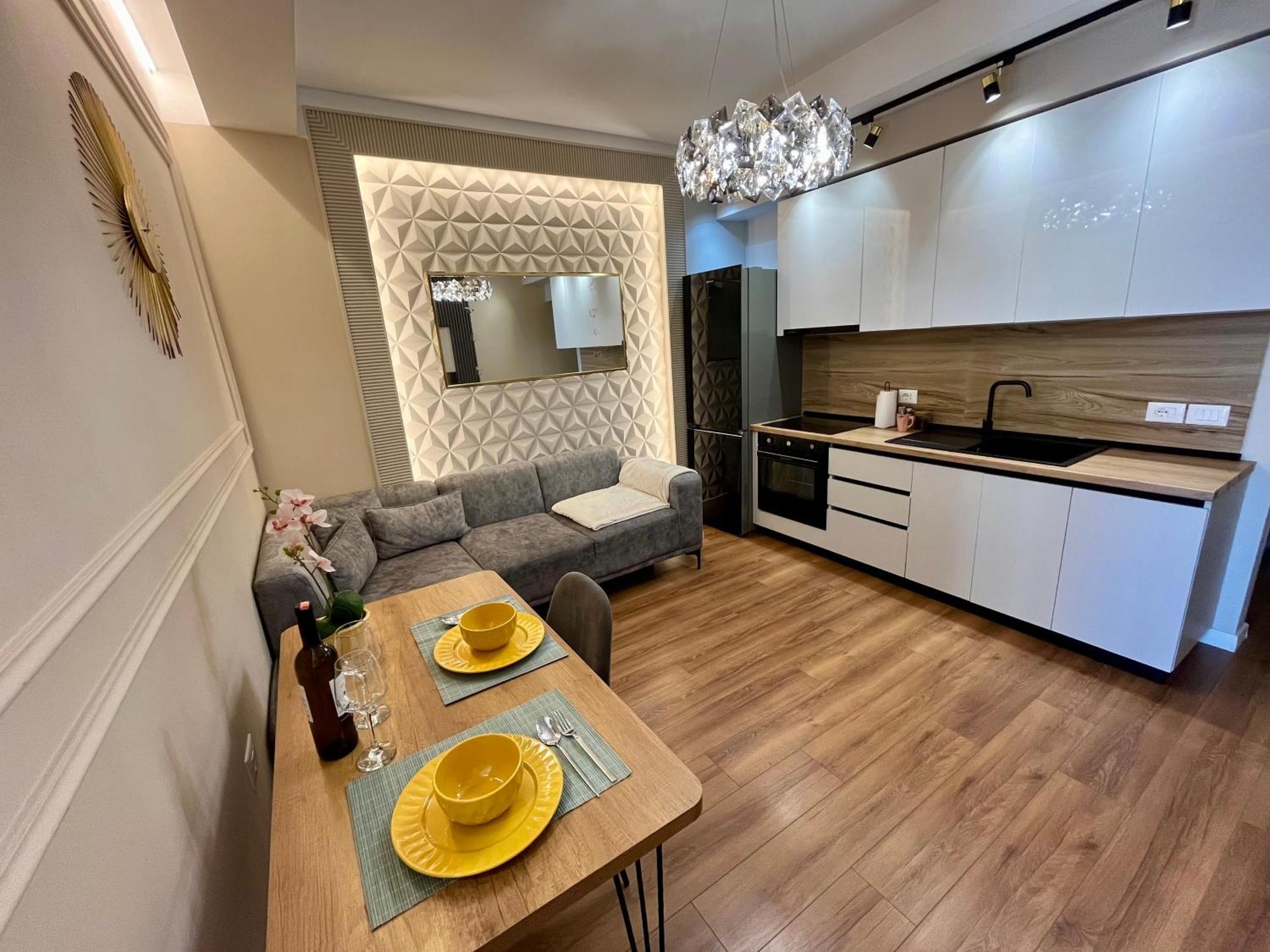 טיראנה City Center Cozy Apartment מראה חיצוני תמונה